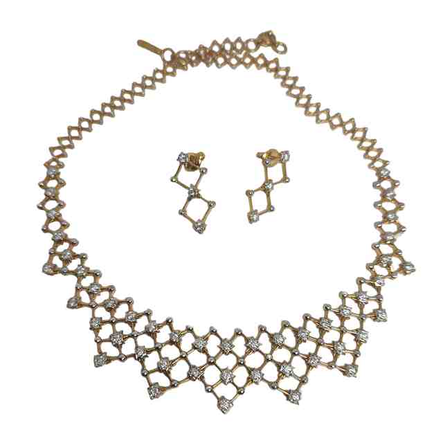 Square Knitted Diamond Necklace